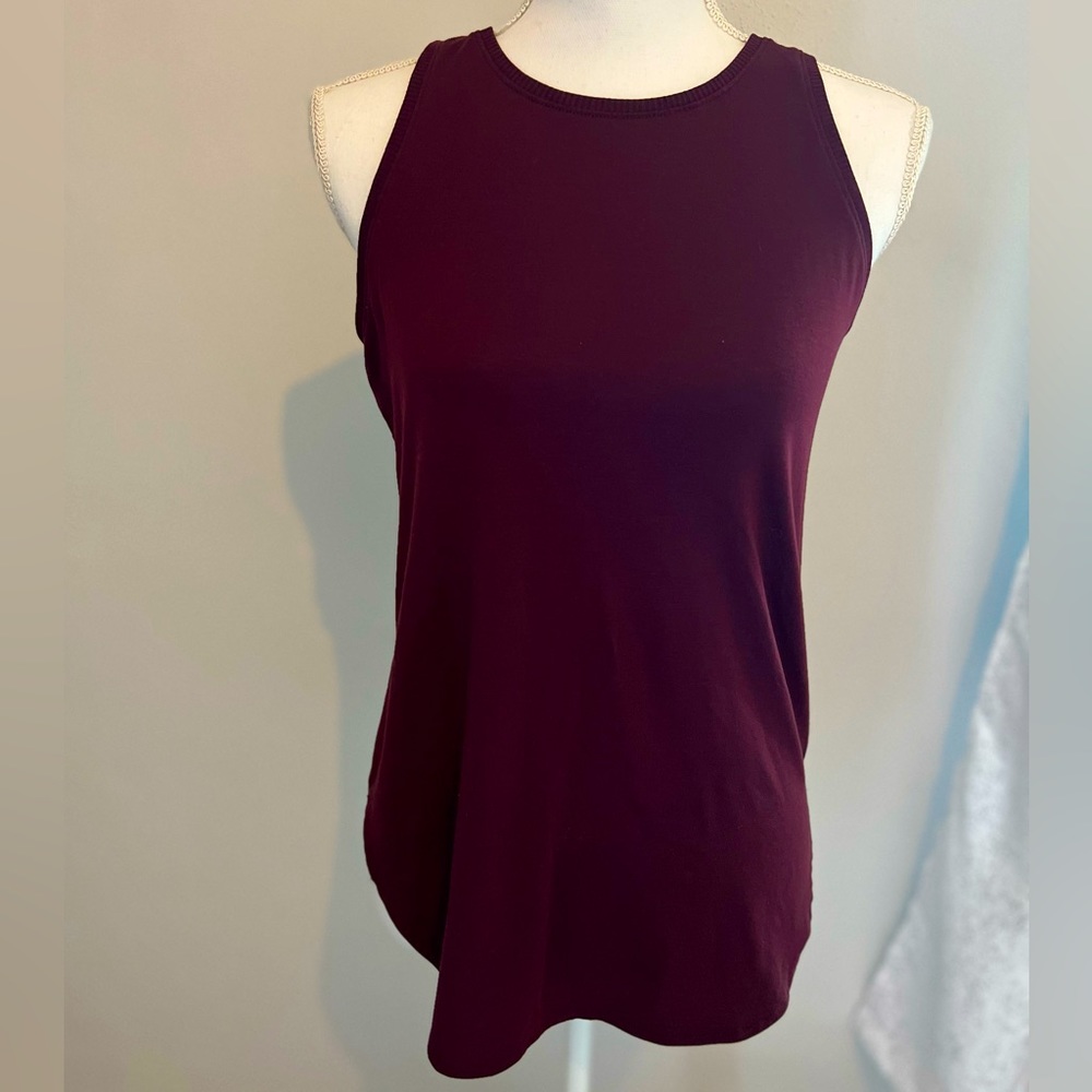 Athleta burgundy sleeveless tank shirt women’s size XS
